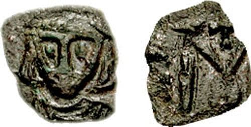 CNG 69-1858 Leo III, the Isaurian, AE Follis
