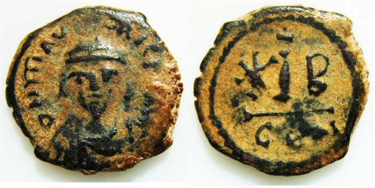 SB 499 Maurice Tiberius, AE19 Decanummium, Constantinople AD 582-602