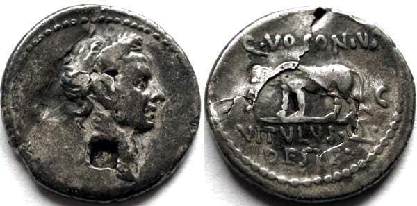 RSC 45cf Divus Julius Caesar Fourr�e Denarius