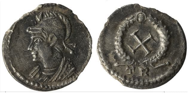 RIC IX 109 Anonymous Half-siliqua, 14mm, 1