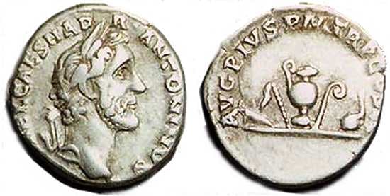 RIC 30 var Strack 29 Antoninus Pius AR denarius, Rome, AD 138-161