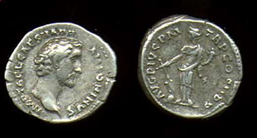 RIC 34 Antoninus Pius Denarius