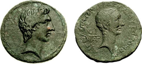 Aegeae RPC 4036cf Augustus and Divus Julius Caesar AE 28mm of Cilicia, Aegeae