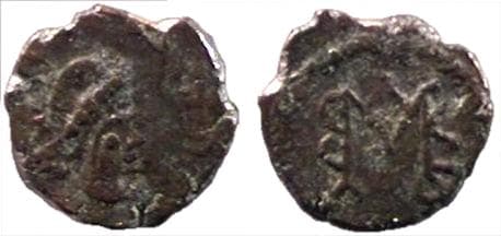 RIC 1014v Basiliscus AE4