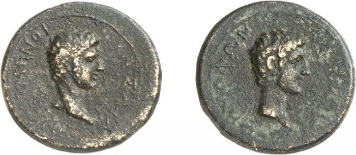 Pergamon RPC 2365 Caius and Lucius, AE of Pergamon, Mysia