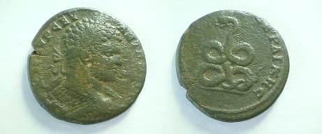 AugustaTraiana Moushmov 3055 Caracalla AE28 of Augusta Traiana, Thrace