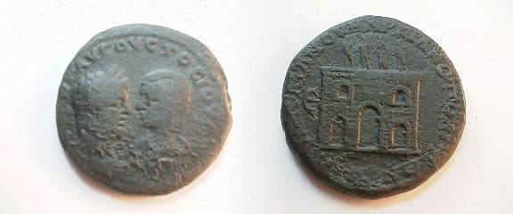 Markianopolis Varbanov 801 Caracalla and Julia Domna AE26 Pentassarion of Markianopolis