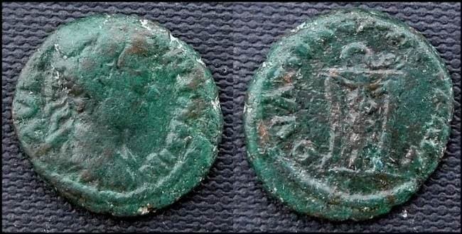 Pautalia Varbanov 5239 var Caracalla, AE18 of Pautalia, Thrace, 4