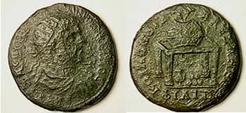 Philippopolis SGI 2488 AVT K AVΡ CEVH ANTΩNEINOC, radiate, draped bust right / KOINΩN ΘΡAK AΛEXANΔΡ; agonistic table sur