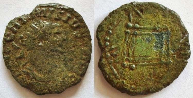 RIC 595 var Carausius, AE20, 3
