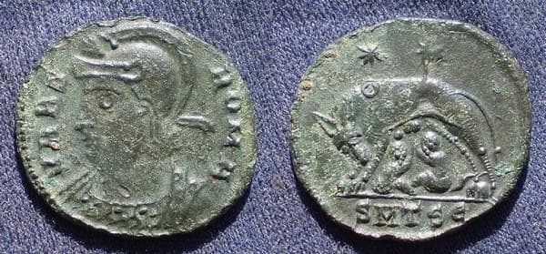 Thessalonica RIC VII 187 O on wolf City Commemorative, Thessalonica, AE 3