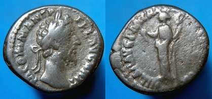 RIC 64 Commodus Denarius