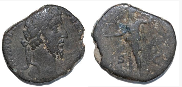 RIC 491 Commodus, AE Sestertius, as Augustus