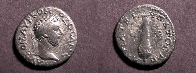 Caesarea Cappadocia Metcalf 154b Commodus AR Didrachm of Cappadocia, Caesarea