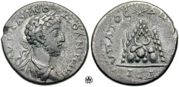Caesarea Syd 372v Commodus AR Didrachm of Cappadocia, Caesarea