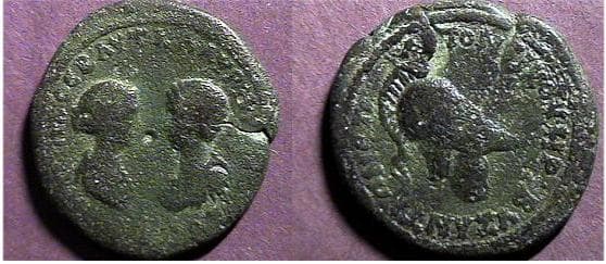 Byzantium Moushmov 3304 Commodus and Crispina AE28 of Byzantion, Thrace