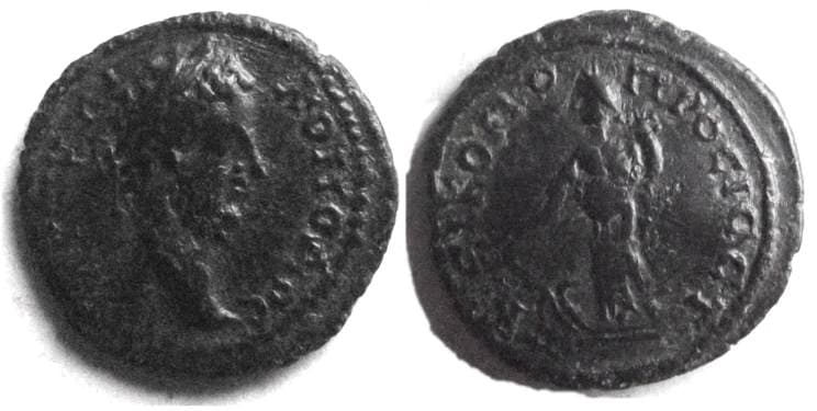 Nikopolis Varbanov 2137 Commodus, AE18 of Nikopolis ad Istrum, Moesia
