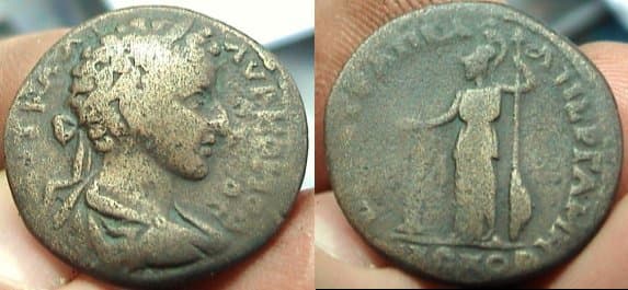 Pergamon BMC 304 Commodus AE23 of Pergamum, Mysia