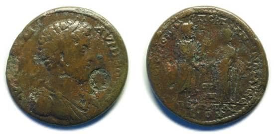 Pergamum Nolle 1541 Commodus AE35, Alliance issue of Pergamum and Ephesos