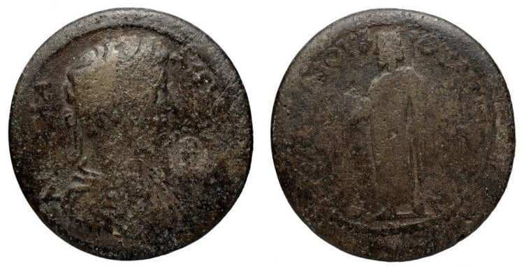 Thyateira Mionnet IV, 918 Commodus, AE32 of Thyateira, Lydia, AD 177-192