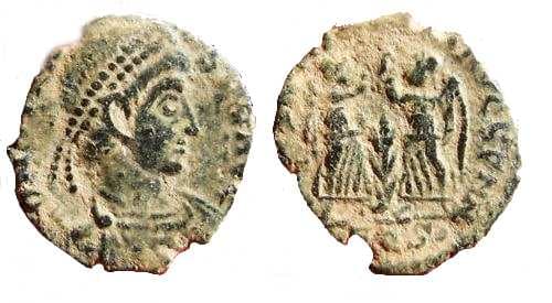 Aquileia RIC VIII 91 Constans, Aquileia, AE4