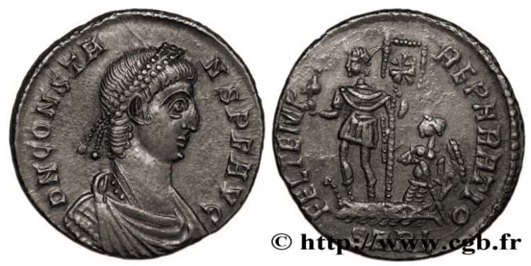 Arles RIC VIII 100 Constans AE3
