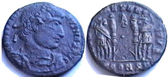 Arles RIC VII 387 Constantine I AE follis
