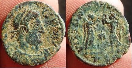 Lyons RIC VIII 42 Constantius II, Lyons, AE4