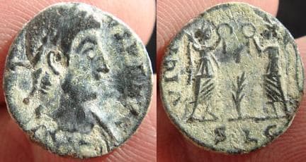 Lyons RIC VIII 65 Constantius II, Lyons, AE4