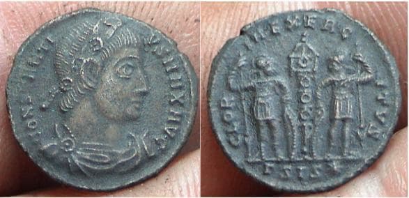 Siscia RIC VIII 75 Constantius II, AE follis