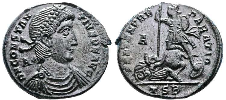 Thessalonica RIC VIII 129 Constantius II AE2