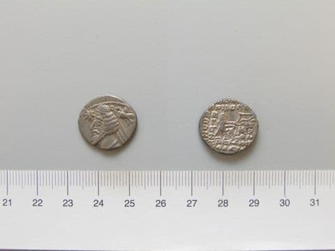 1 Drachm of Phraates IV, Yale University Art Gallery, inv. 1938.6000.1993