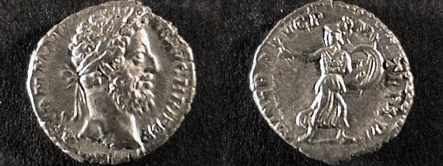 RIC 223a Commodus Denarius