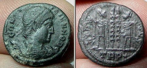 Trier RIC VII 545 Constantine II AE4, 330-335 AD