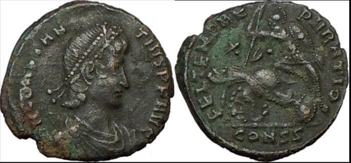 Constantinople RIC VIII 123 Constantius II, AE follis